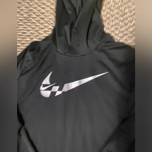 Nike youth dry fit pull over hoodie size XL - Picture 2 of 4